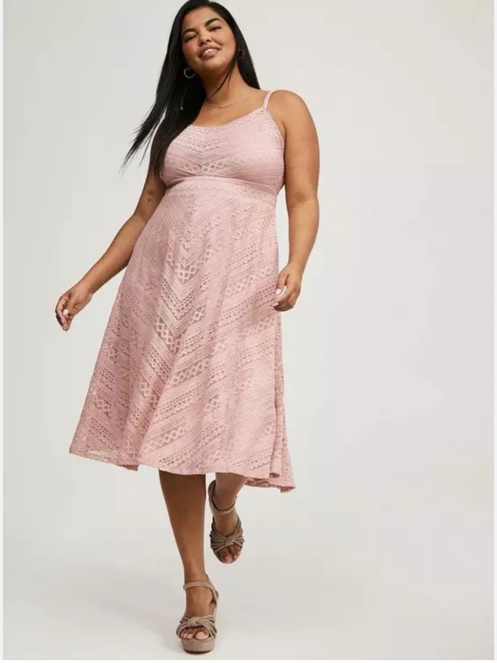 Lace-Detail Midi Dress in Soft Pink